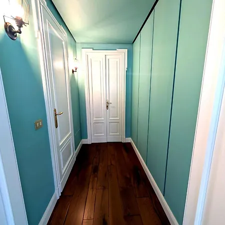 Hbhall Duomo Apartment Milan